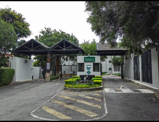 1 BEDROOM APARTMENT FOR SALE IN DOUGLASDALE